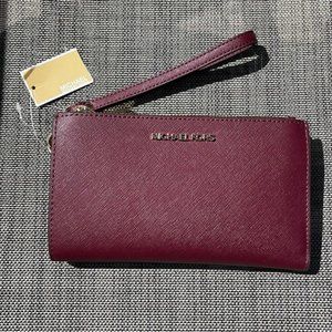 Michael Kors Jet Set Travel Large Double Zip Wristlet Wallet Dark Cherry Leather